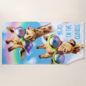 サングラスのキリン ビーチタオル (正面)