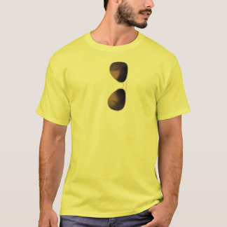 サングラスのティー Tシャツ