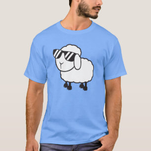サングラスの漫画の白いヒツジ Tシャツ
