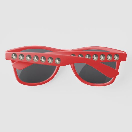 サングラスの白いメルカット サングラス (裏面)