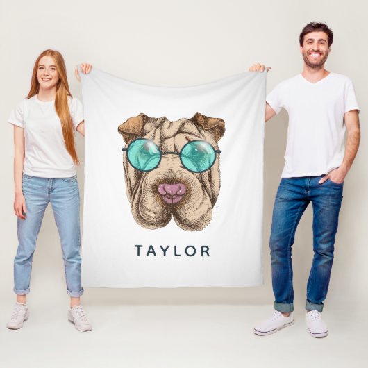 サングラスのSharpeiは|あなたの名前を加えます フリースブランケット (インサイチュ)