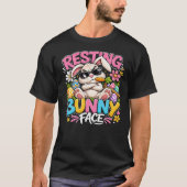 サングラスをかけたおしゃれなうさぎのゆるい顔 Easter Bunny Face Funny  Tシャツ (正面)