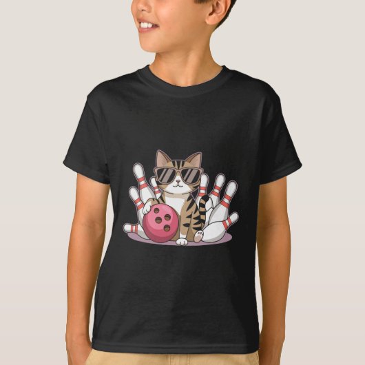 サングラスをかけたおもしろネコのボウリング Tシャツ (正面)