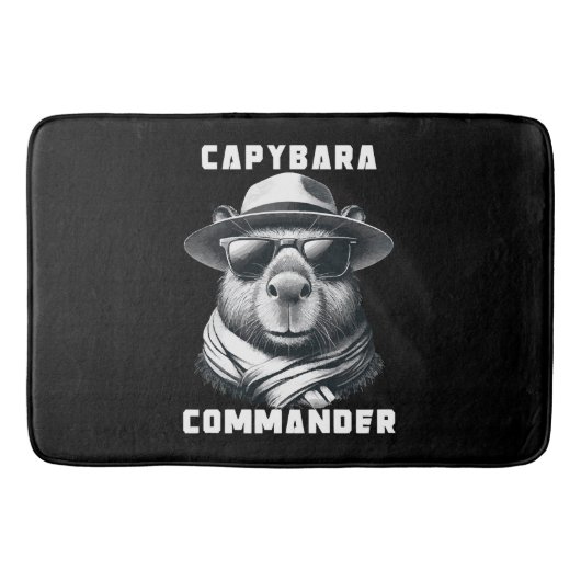 サングラスをかけたカピバラ Capy+Commander バスマット (正面)