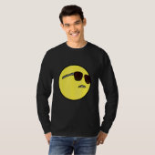 サングラスをかけたクールな不良 Tシャツ (正面フル)