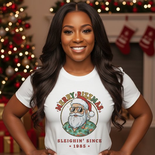 サングラスをかけたサンタクロースの楽しいクリスマス Tシャツ