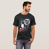 サングラスをかけたスケーター ペンギン Tシャツ (正面フル)
