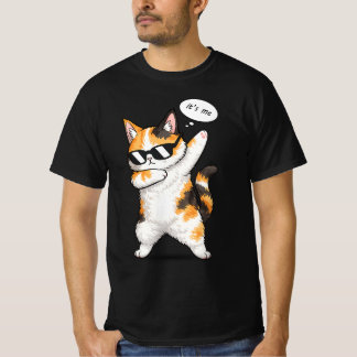 サングラスをかけたダビングキャリコ猫のTシャツ Tシャツ