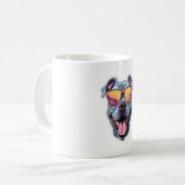 サングラスをかけた幸せな青いピットブル コーヒーマグカップ (正面左)