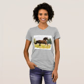 サングラスをかけた馬のTシャツ Tシャツ (正面フル)