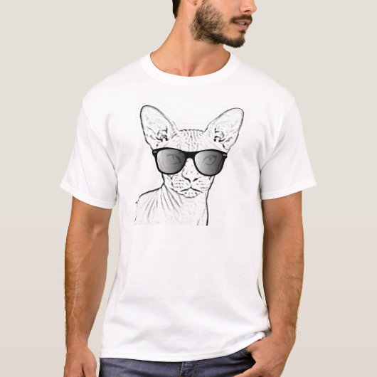 サングラスをかけているスフィンクス猫Tシャツ Tシャツ (正面)