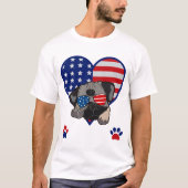 サングラスをかけているパグ犬USA国旗のハート ユニセックス Tシャツ (正面)