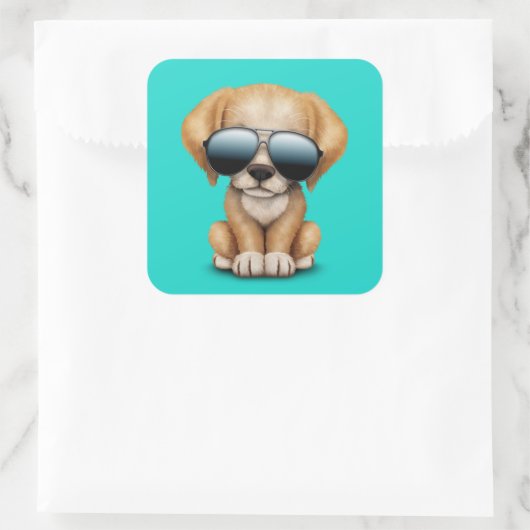 サングラスをかけている可愛い子犬 スクエアシール (バッグ)