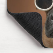 サングラスをかけている犬 マウスパッド (コーナー)