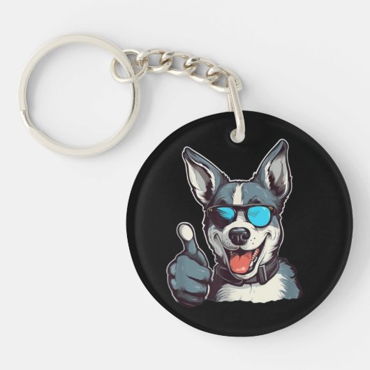 サングラスをかけイケてる犬 キーホルダー (正面)