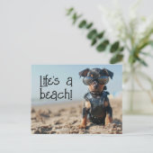 サングラスを着たマンチェスターテリアパピー ポストカード (スタンド正面)