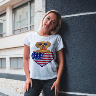 サングラスを着た子犬USA国旗のユニセックスハート Tシャツ