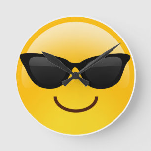 サングラスクールなEmojiが付いている微笑の顔 ラウンド壁時計