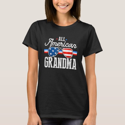 サングラス4に一致する全アメリカのおばあちゃんの家族 Tシャツ (正面)