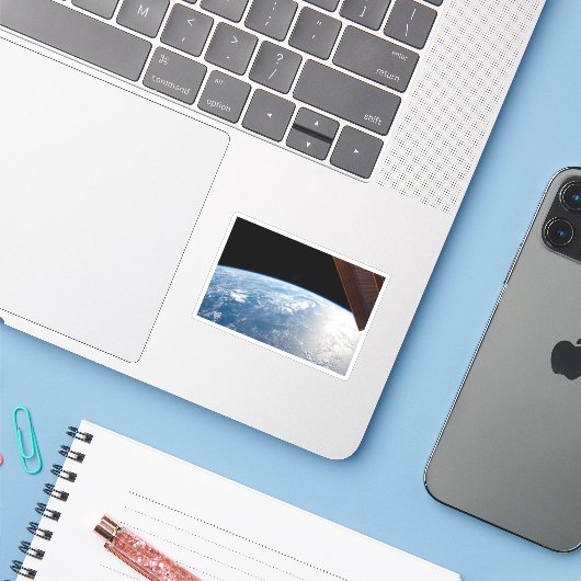 サングリントが太平洋の水を海する シール (ノートパソコンとiPhone)