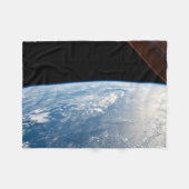 サングリントが太平洋の水を海する フリースブランケット (正面(横))