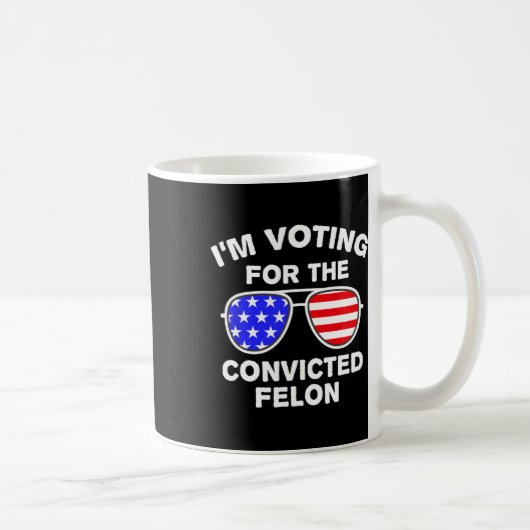 サングルス米国国旗の衣装I'm Voting Entermined Felon コーヒーマグカップ (右)
