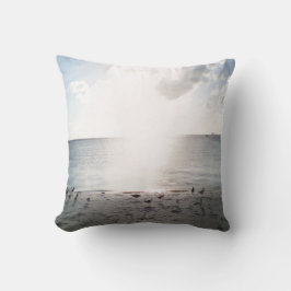 サングローリーアットザビーチ クッション