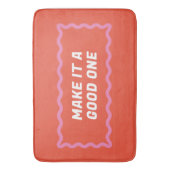 サンゴとピンクの波状の励ましの言葉 バスマット (正面縦)