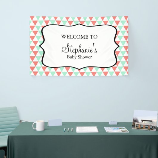 サンゴとミント三角形のパターン赤ちゃんシャワー 横断幕 (トレードショー)
