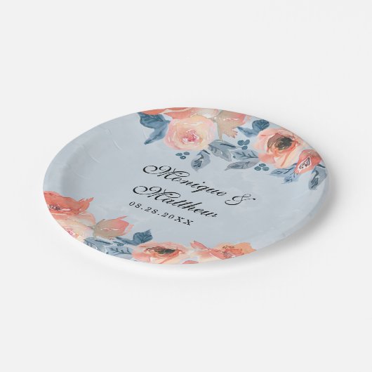 サンゴと埃っぽい青い植物性フローラ結婚ズ ペーパープレート (アングル)