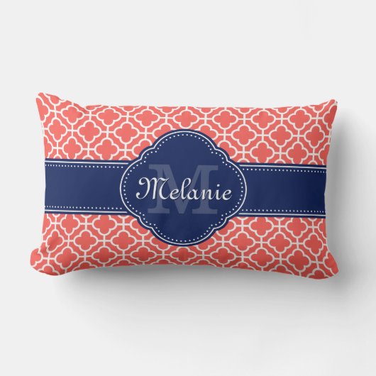 サンゴとWhtモロッコパターン海軍モノグラム ランバークッション (正面)
