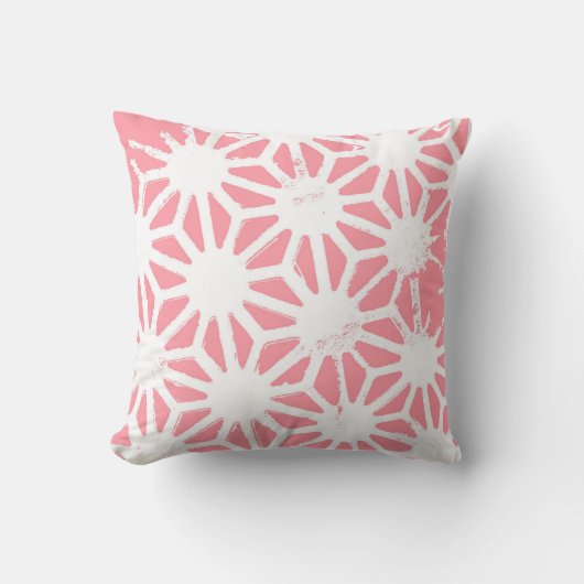 サンゴの幾何学的パターン クッション (正面)