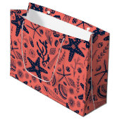 サンゴの背景に生息する貝殻 ラージペーパーバッグ (正面アングル)