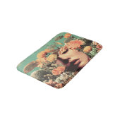 サンゴの花を纏ったシュールな水中肖像 バスマット (アングル)