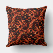 サンゴまたは暗いサケを破壊し、黒い背景 クッション (裏面)