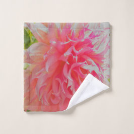 サンゴエレガントとピンクの装飾ダリア ウォッシュタオル