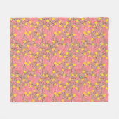 サンゴピンクに黄色いジャスミンの花 フリースブランケット (正面(横))