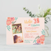 サンゴピンクの水彩の花の花束が30歳誕生日 招待状 (スタンド正面)