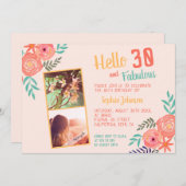 サンゴピンクの水彩の花の花束が30歳誕生日 招待状 (正面/裏面)
