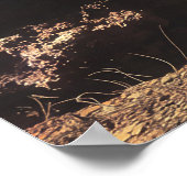 サンゴ礁の海に続く超現実的なドアの開扉 ポスター (角)