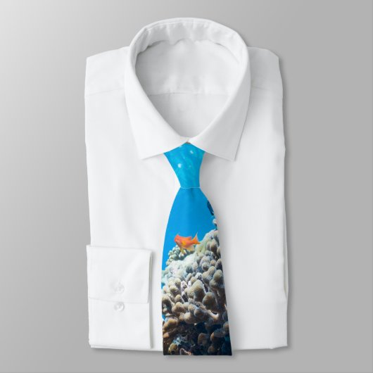 サンゴ礁の海中 ネクタイ (タイ)