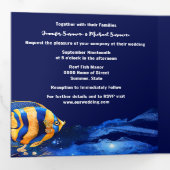 サンゴ礁の魚の熱帯性の青いオレンジの沿岸シック 三つ折り招待状 (内部最初)