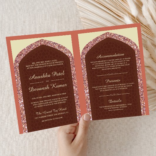 サンゴ色とローズゴールドのオールインワンインドの結婚式 招待状
