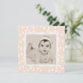 サンゴ色のベビーガール誕生のお知らせ 案内状 (スタンド正面)