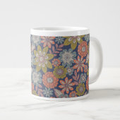 サンゴ色、青、緑の花の開花と花ざかり ジャンボコーヒーマグカップ (正面右)
