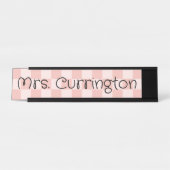 サンゴ赤面市松模様に先生 デスクネームプレート (正面)