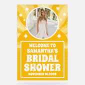 サンシャインイエローフォトブライダルシャワーへようこそ アクリルサイン (正面)