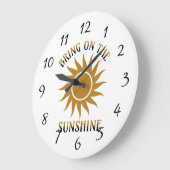 サンシャインゴールデンをもたらす ラージ壁時計 (傾斜)