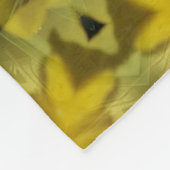 サンシャインフラワーバーストゴールデン フリースブランケット (角)