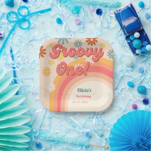 サンシャイン70sレトロなグルービーデイジー花の誕生日パ ペーパープレート (パーティー)